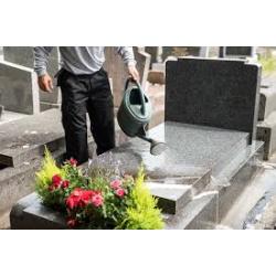 Entretien des tombes et fleurissement